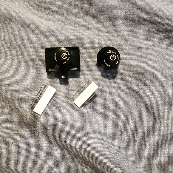 R2 - Crocs Jibbitz Basketball 2 -Piece Set - Picture 2 of 2